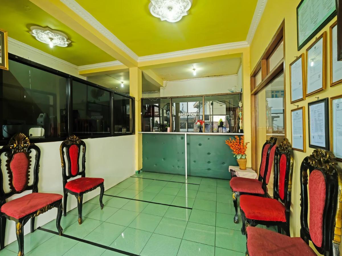 Collection O 91914 Hotel Citra Dewi 2 Int'S Semarang Extérieur photo