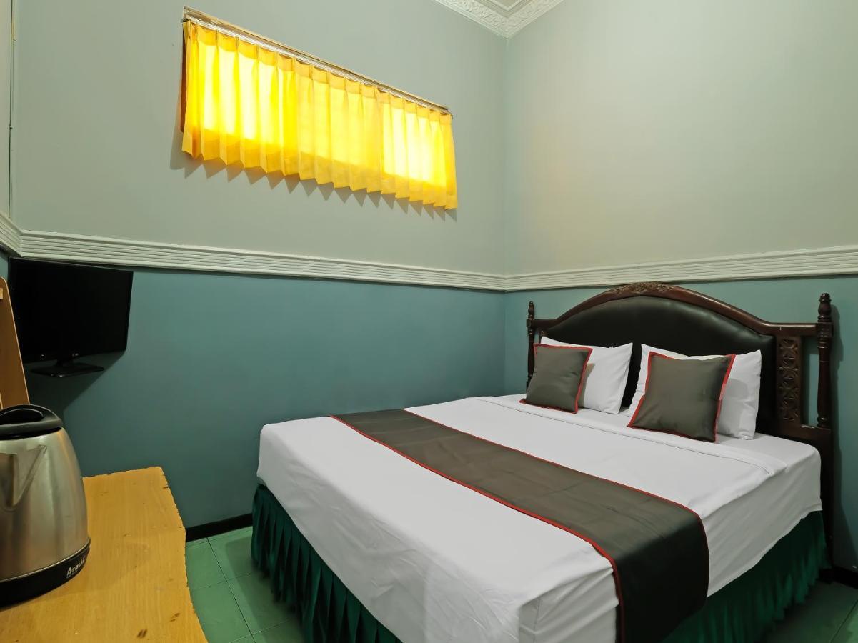Collection O 91914 Hotel Citra Dewi 2 Int'S Semarang Extérieur photo